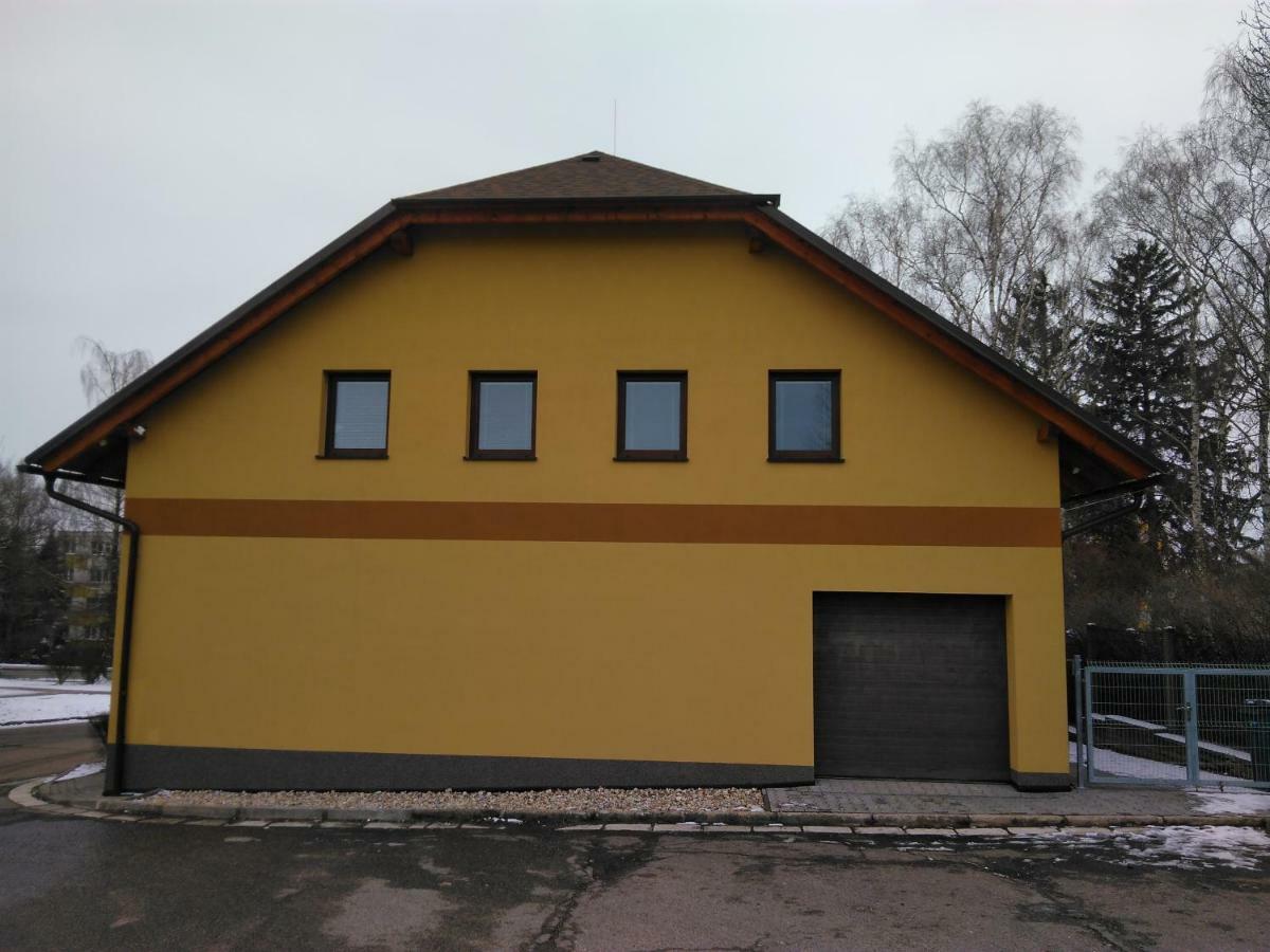 Vinoteka "U Kozu" Otel Nové Město nad Metují Dış mekan fotoğraf